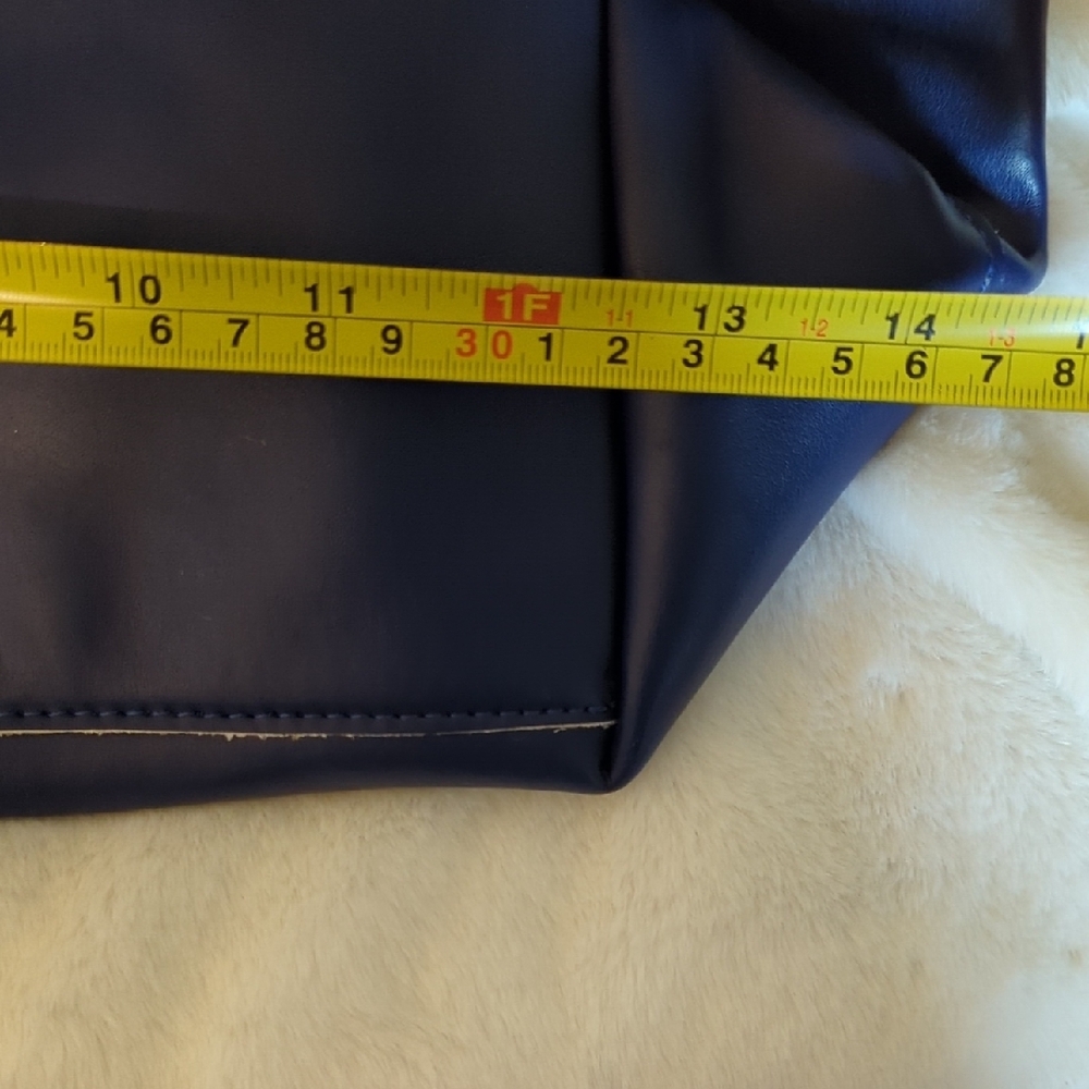 Emma Fox Blue Leather Tote Sleek Design - Picture 9 of 13